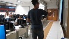 Alunos do Ensino Médio participam de curso introdutório sobre programação para celular