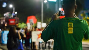 Dia do Estudante em Campo Grande tem manifestação que pediu mais investimentos na educação pública