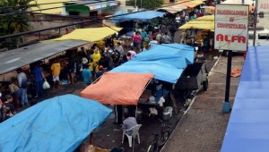Prefeitura quer transferir feiras de rua para praças públicas