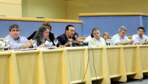 Taxistas reprovam projeto de lei que regulamenta serviço