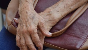 Violação de direitos é destaque no Dia Mundial do Idoso