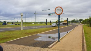 Ciclistas reclamam de ciclovias na Capital