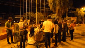 Feira vegana atrai público diversificado em Campo Grande