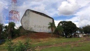 Reitoria da UFMS e representantes do SESC debatem reativação do Auto Cine