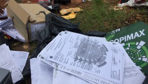 Trabalhadores flagram despejo de lixo da Prefeitura e do Governo do Estado após interdição de aterro