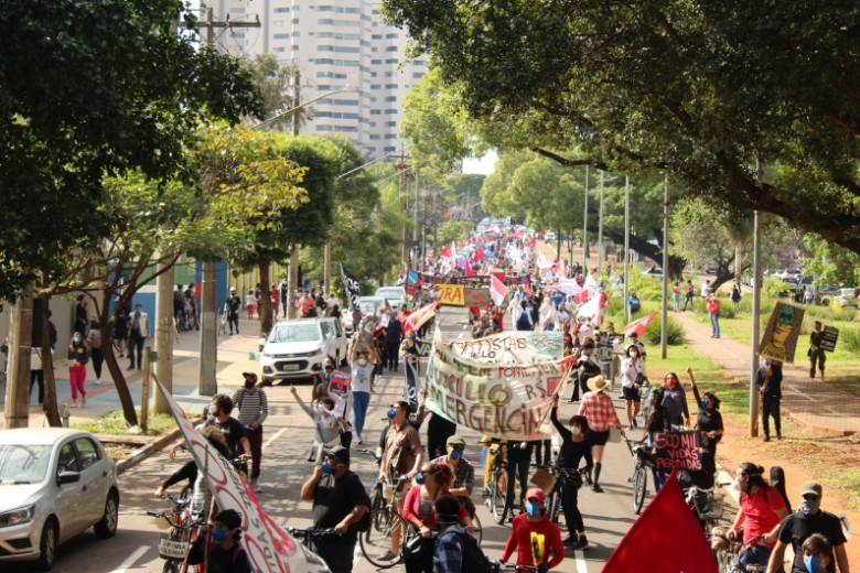 As ruas do centro foram ocupadas pelos manifestantes.
