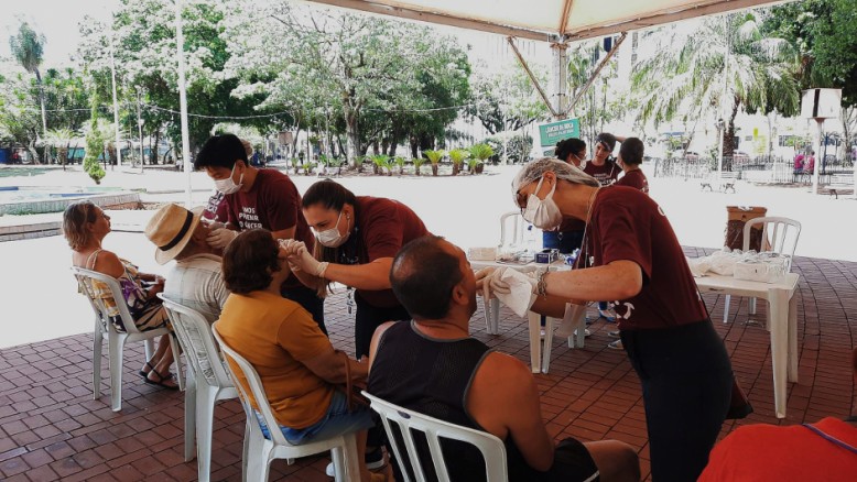 Equipes de Saúde Bucal da Rede Municipal de Saúde realizam, no mês de novembro, ações, campanhas e exames para prevenção do câncer bucal no estado