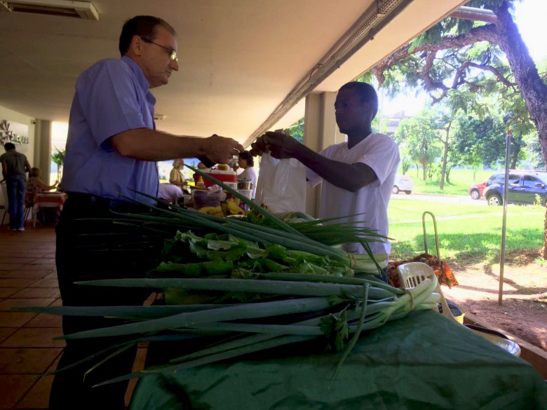 Feira Agroecológica acontece há seis anos no Corredor Central