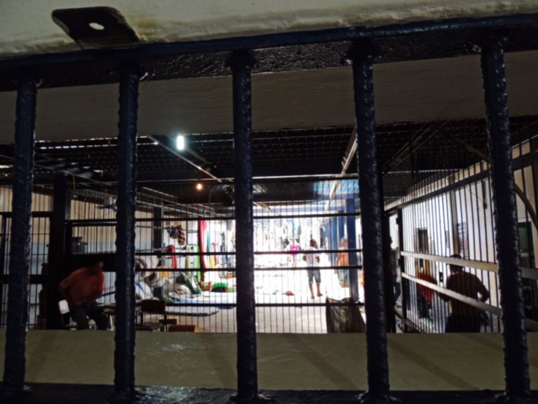 Mato Grosso do Sul possui 8.707 vagas para 15.855 detentos