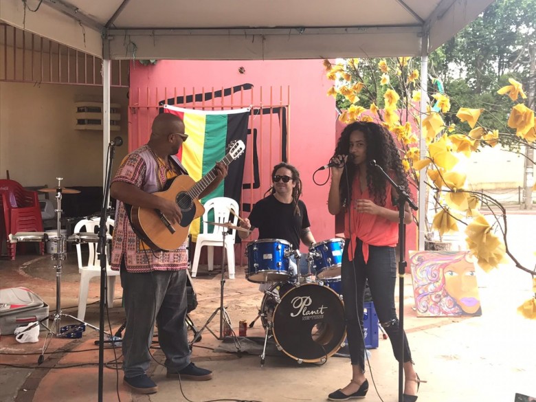 A feira acontece todos os anos em comemoração ao Dia da Consciência Negra